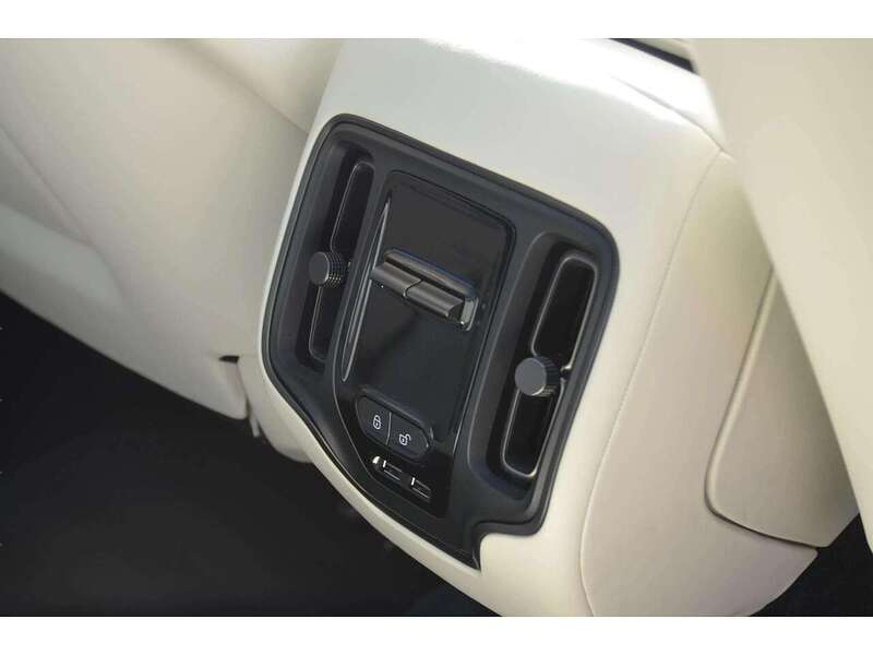 Aston Martin DBX 4.0 V8 SUV 5dr Petrol Auto 4WD Euro 6 (s/s) (550 ps) | PAN ROOF|H/SEATS|R/CAM - U11048