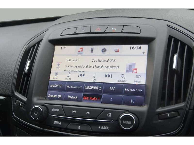 Vauxhall Insignia 1.4i Turbo SRi Nav Hatchback 5dr Petrol Manual Euro 6 (s/s) (140 ps) | BLUETOOTH|NAV|MOT 28.01.2026 - U11049