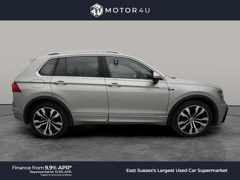 Volkswagen Tiguan TDI R-Line - U11053