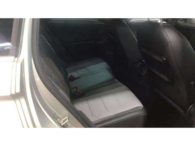 Volkswagen Tiguan TDI R-Line - U11053