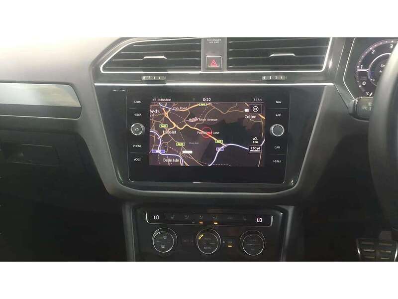 Volkswagen Tiguan TDI R-Line - U11053