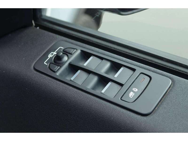 Land Rover Discovery Sport 2.0 TD4 SE Tech SUV 5dr Diesel Auto 4WD Euro 6 (s/s) (180 ps) | H/SEATS|R/CAM|NAV|BTOOTH - U11059