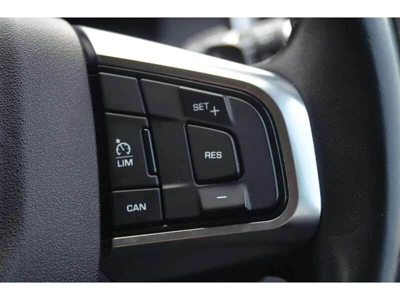 Land Rover Discovery Sport 2.0 TD4 SE Tech SUV 5dr Diesel Auto 4WD Euro 6 (s/s) (180 ps) | H/SEATS|R/CAM|NAV|BTOOTH - U11059