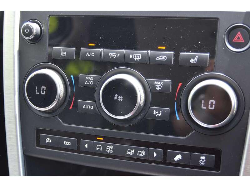 Land Rover Discovery Sport 2.0 TD4 SE Tech SUV 5dr Diesel Auto 4WD Euro 6 (s/s) (180 ps) | H/SEATS|R/CAM|NAV|BTOOTH - U11059