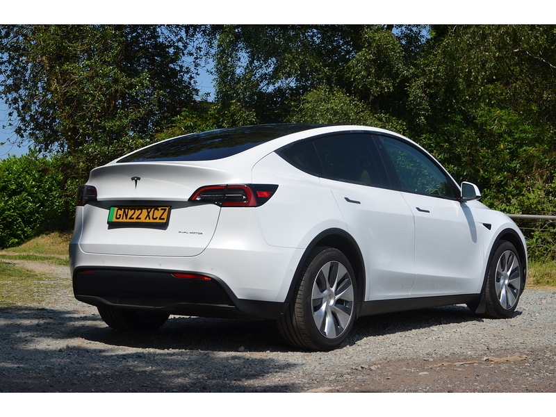 Tesla Model Y (Dual Motor) Long Range SUV 5dr Electric Auto 4WDE (384 bhp) | PAN ROOF|H/SEATS|WHITE LEATHER - U11070