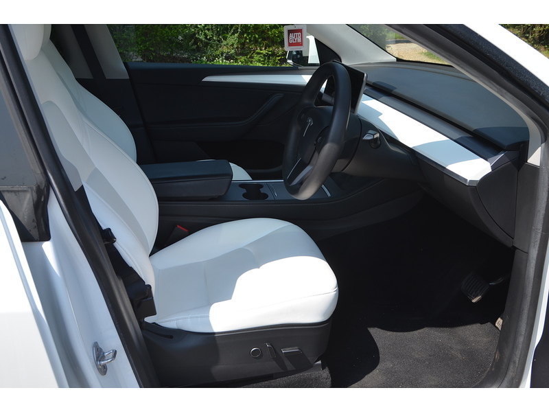 Tesla Model Y (Dual Motor) Long Range SUV 5dr Electric Auto 4WDE (384 bhp) | PAN ROOF|H/SEATS|WHITE LEATHER - U11070