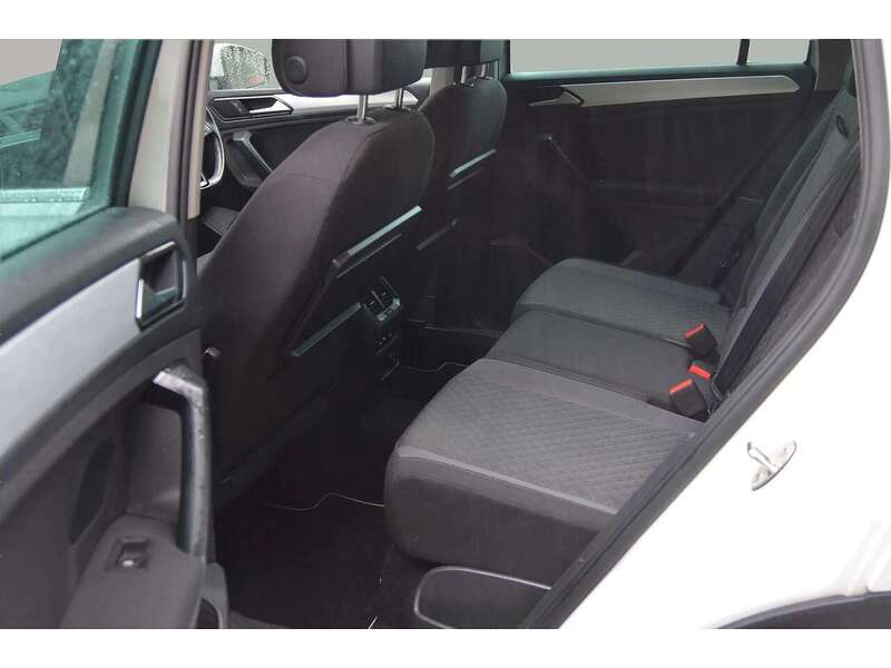 Volkswagen Tiguan 1.4 TSI SE Navigation SUV 5dr Petrol Manual Euro 6 (s/s) (125 ps) - U11071
