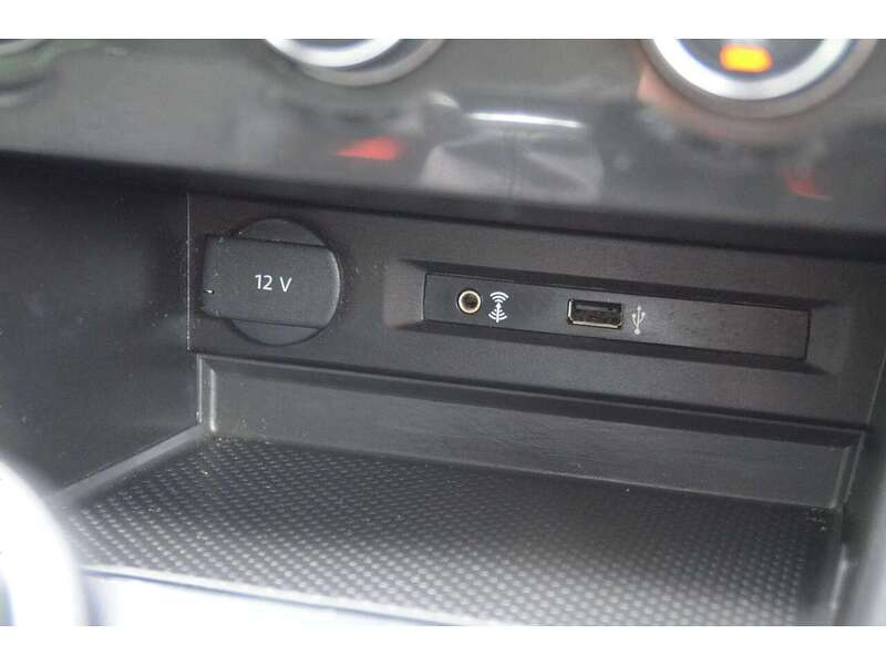 Volkswagen Tiguan 1.4 TSI SE Navigation SUV 5dr Petrol Manual Euro 6 (s/s) (125 ps) - U11071