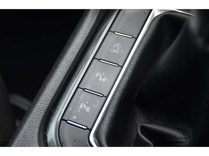 Volkswagen Tiguan 1.4 TSI SE Navigation SUV 5dr Petrol Manual Euro 6 (s/s) (125 ps) - U11071