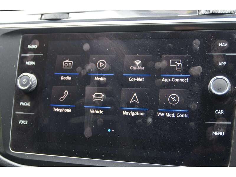 Volkswagen Tiguan 1.4 TSI SE Navigation SUV 5dr Petrol Manual Euro 6 (s/s) (125 ps) - U11071