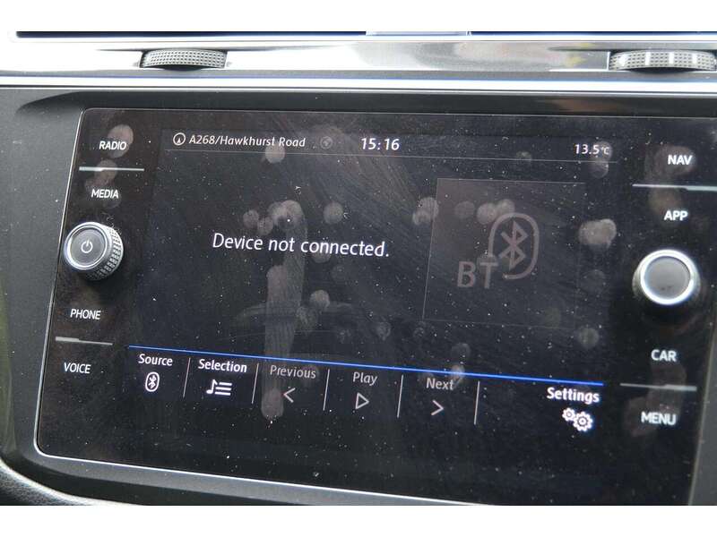 Volkswagen Tiguan 1.4 TSI SE Navigation SUV 5dr Petrol Manual Euro 6 (s/s) (125 ps) - U11071
