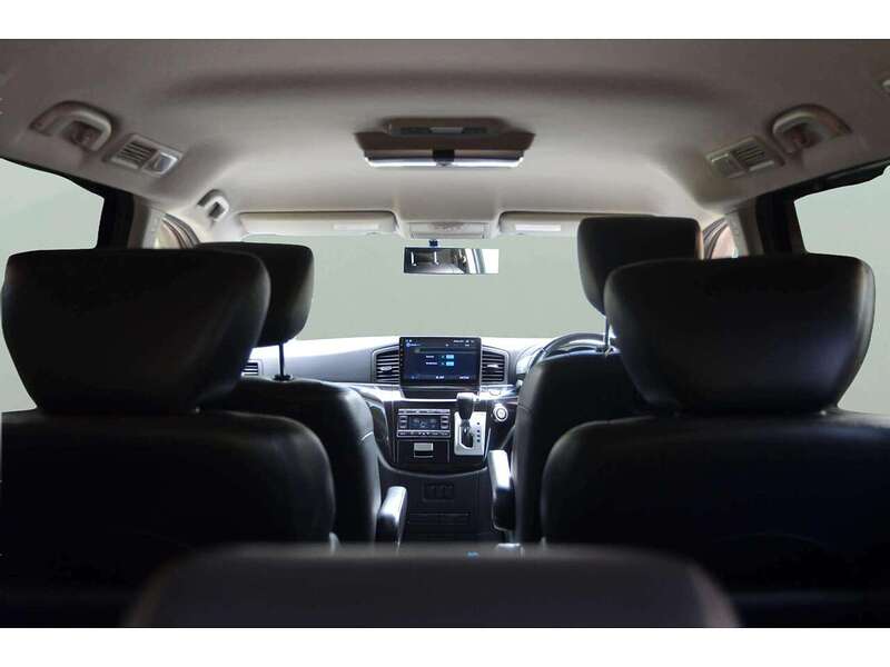 Nissan Elgrand MPV 0.0 Petrol | 6 SEATS|R/CAM|BTOOTH|NAV - U11073