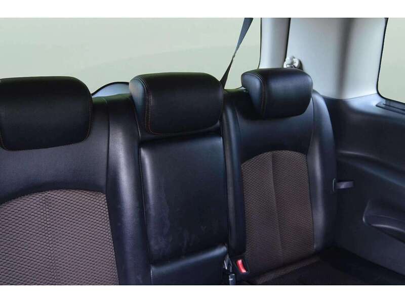 Nissan Elgrand MPV 0.0 Petrol | 6 SEATS|R/CAM|BTOOTH|NAV - U11073