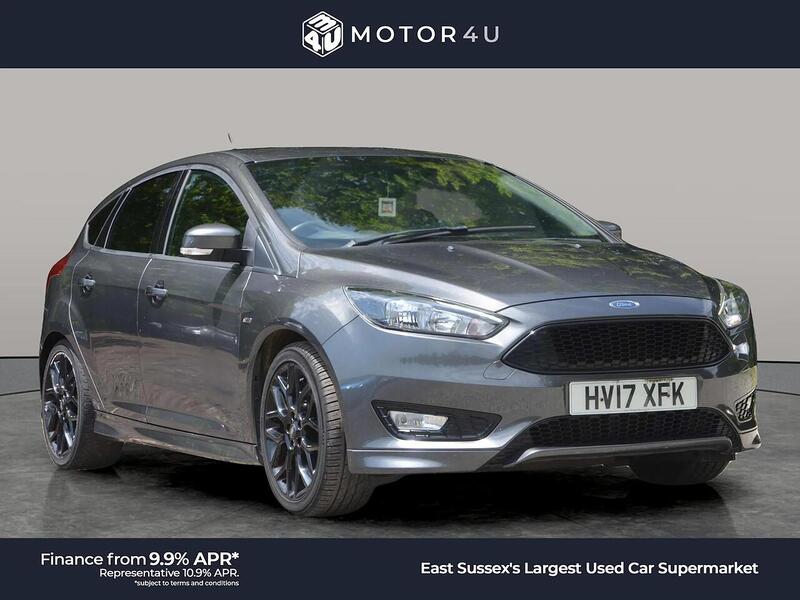 Ford Focus 1.5 TDCi ST-Line Hatchback 5dr Diesel Manual Euro 6 (s/s) (120 ps) - U11074