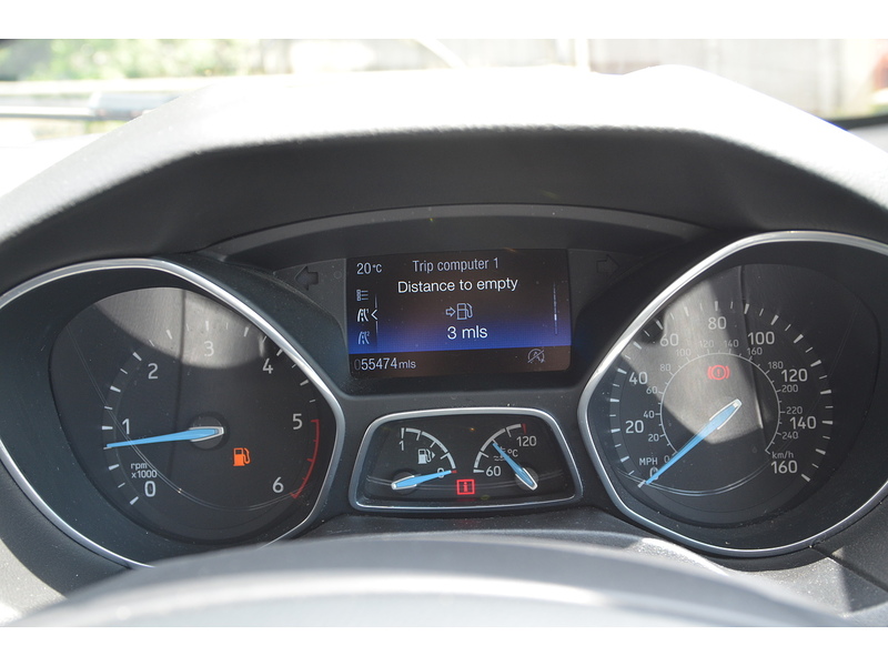 Ford Focus 1.5 TDCi ST-Line Hatchback 5dr Diesel Manual Euro 6 (s/s) (120 ps) - U11074