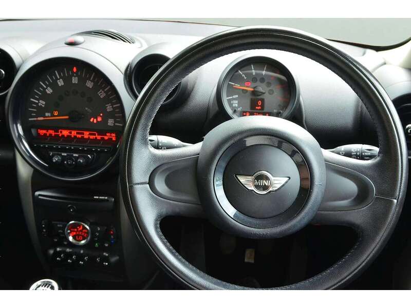 MINI Countryman 1.6 Cooper D SUV 5dr Diesel Manual Euro 5 (s/s) (112 ps) - U11078