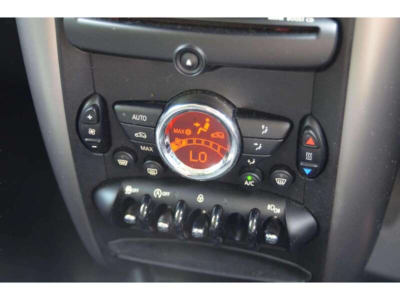 MINI Countryman 1.6 Cooper D SUV 5dr Diesel Manual Euro 5 (s/s) (112 ps) - U11078
