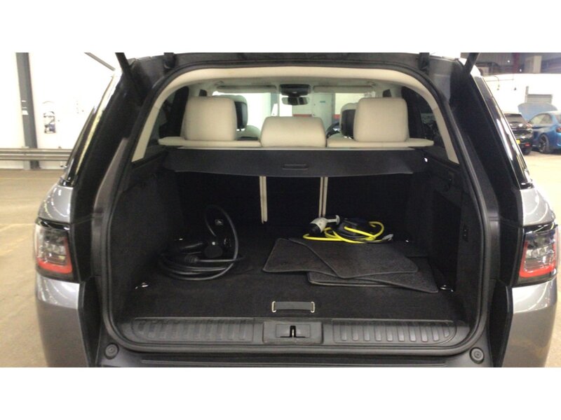 Land Rover Range Rover Sport 2.0 P400e 13.1kWh HSE Silver SUV 5dr Petrol Plug-in Hybrid Auto 4WD Euro 6 (s/s) (404 ps) - U11079