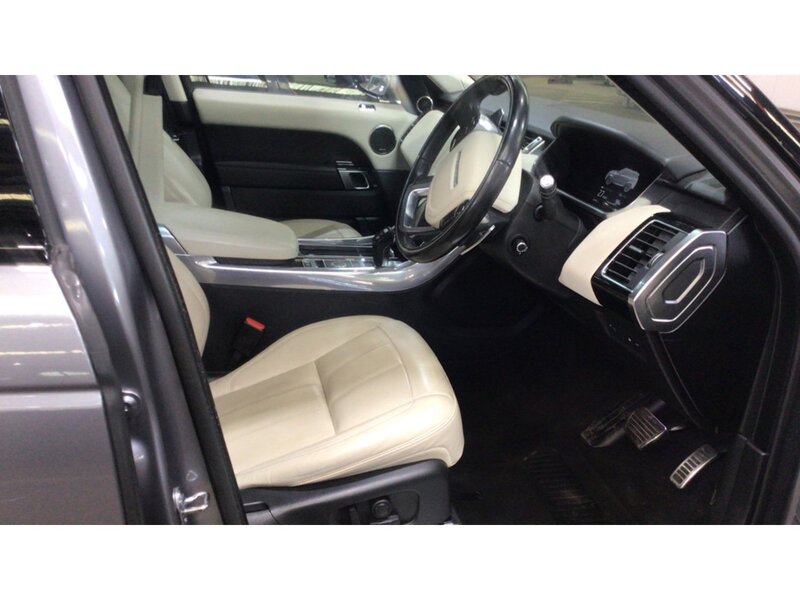 Land Rover Range Rover Sport 2.0 P400e 13.1kWh HSE Silver SUV 5dr Petrol Plug-in Hybrid Auto 4WD Euro 6 (s/s) (404 ps) - U11079
