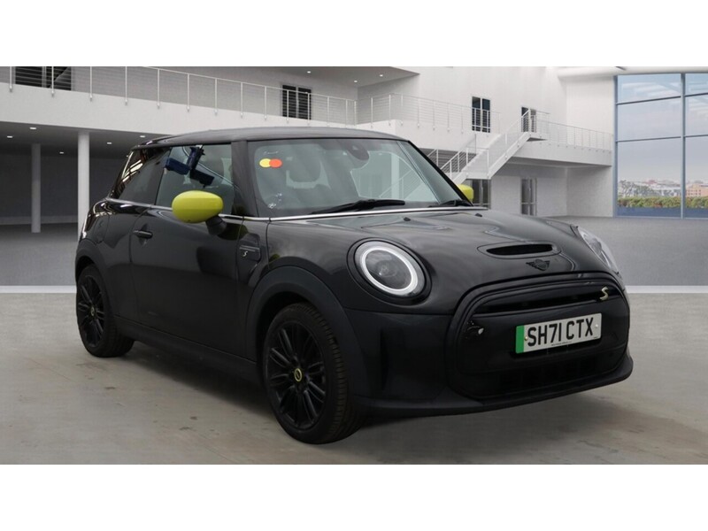 MINI Electric Hatch Cooper SE 32.6kWh Level 2 Hatchback 3dr Electric Auto (184 ps) - U11082