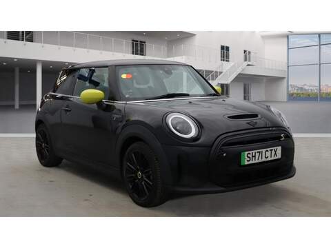 MINI Electric Hatch MG 4 0.0 SE 5d 168 BHP 1 OWNER FROM NEW|VAT QUALIFYING Hatchback Automatic Electric Hatchback Automatic Electric | PARK DISTANCE,APPLE CARPLAY Hatchba