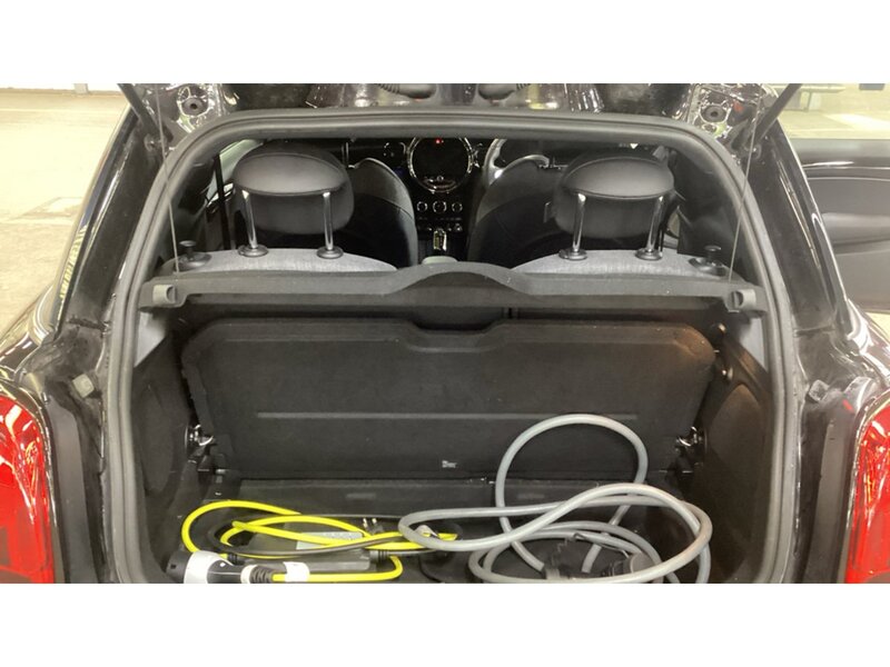 MINI Electric Hatch Cooper SE 32.6kWh Level 2 Hatchback 3dr Electric Auto (184 ps) - U11082