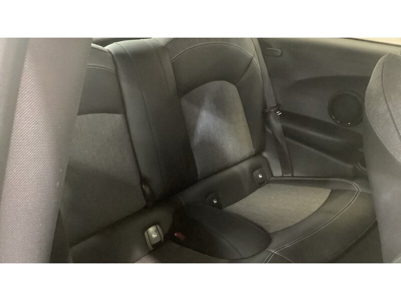 MINI Electric Hatch Cooper SE 32.6kWh Level 2 Hatchback 3dr Electric Auto (184 ps) - U11082