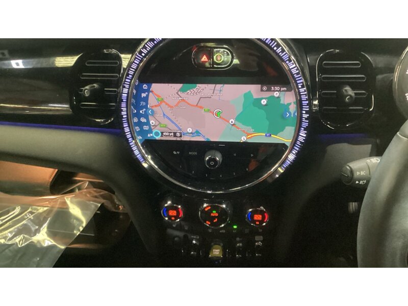 MINI Electric Hatch Cooper SE 32.6kWh Level 2 Hatchback 3dr Electric Auto (184 ps) - U11082