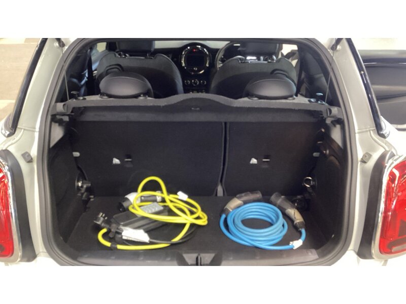MINI Electric Hatch Cooper SE 32.6kWh Level 2 Hatchback 3dr Electric Auto (184 ps) | P/SENSORS|BTOOTH|H/SEATS|NAV - U11090