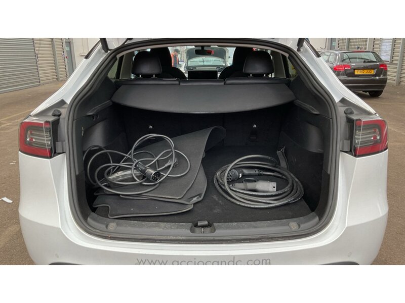 Tesla Model Y (Dual Motor) Long Range SUV 5dr Electric Auto 4WDE (384 bhp) | PAN ROOF|PRIVACY|VATQ|1 OWNER - U11091