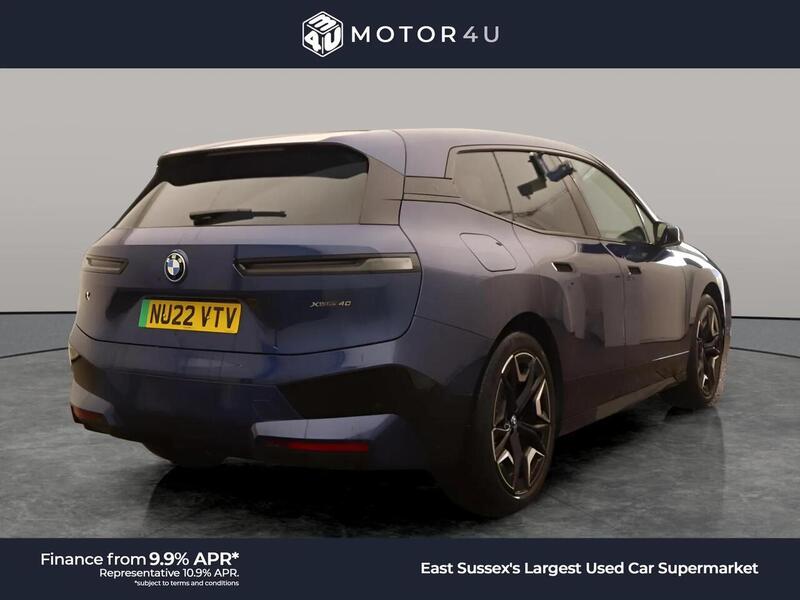 BMW iX 40 76.6kWh M Sport SUV 5dr Electric Auto xDrive (326 ps) | PAN ROOF|PRIVACY|VAT Q|1 OWNER - U11092