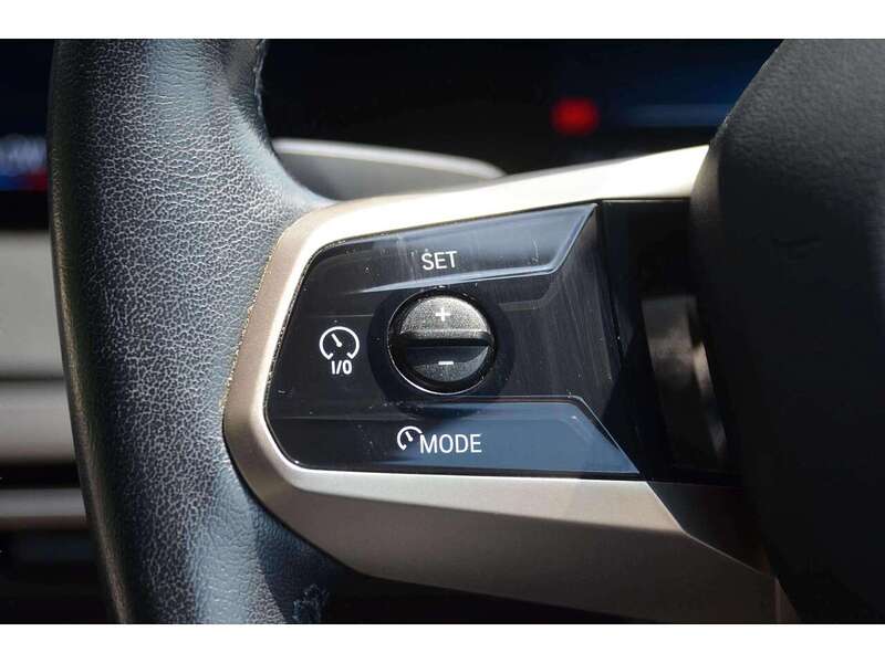 BMW iX 40 76.6kWh M Sport SUV 5dr Electric Auto xDrive (326 ps) - U11093