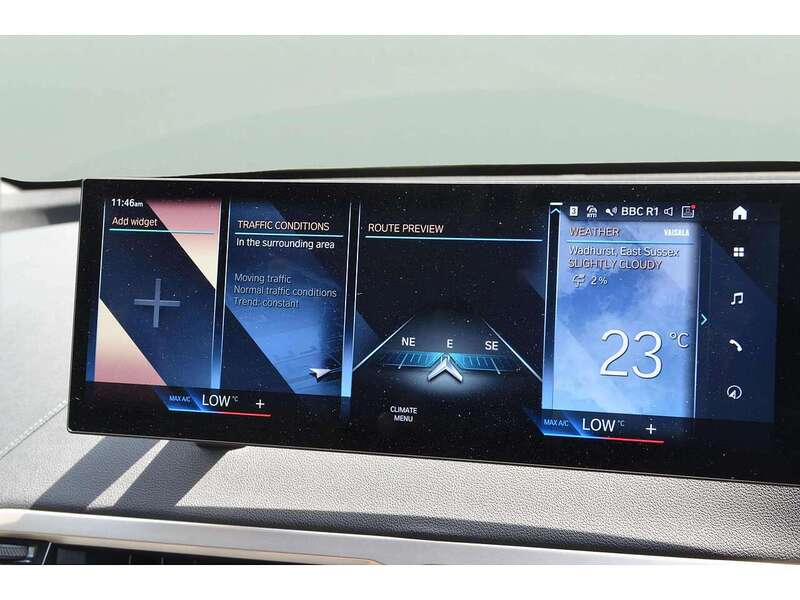 BMW iX 40 76.6kWh M Sport SUV 5dr Electric Auto xDrive (326 ps) - U11093