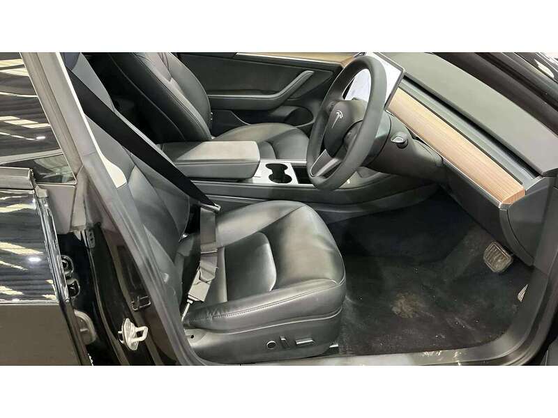 Tesla Model 3 Long Range - U11094