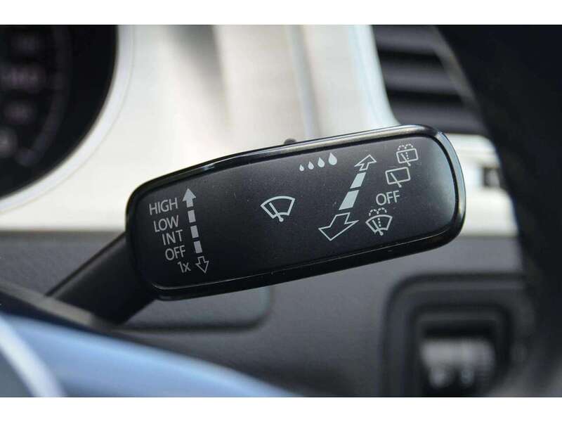 Volkswagen Golf 1.4 TSI BlueMotion Tech Match Hatchback 5dr Petrol Manual Euro 6 (s/s) (125 ps) | 1 - U11103