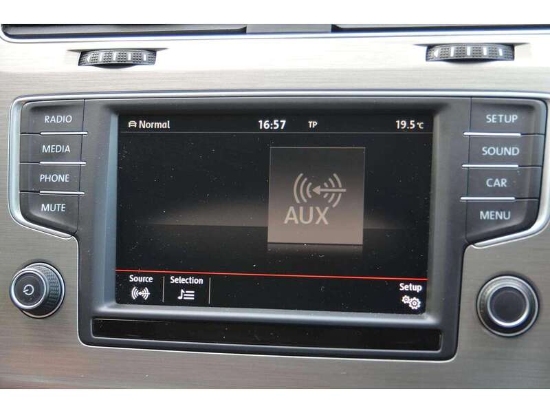 Volkswagen Golf 1.4 TSI BlueMotion Tech Match Hatchback 5dr Petrol Manual Euro 6 (s/s) (125 ps) | 1 - U11103