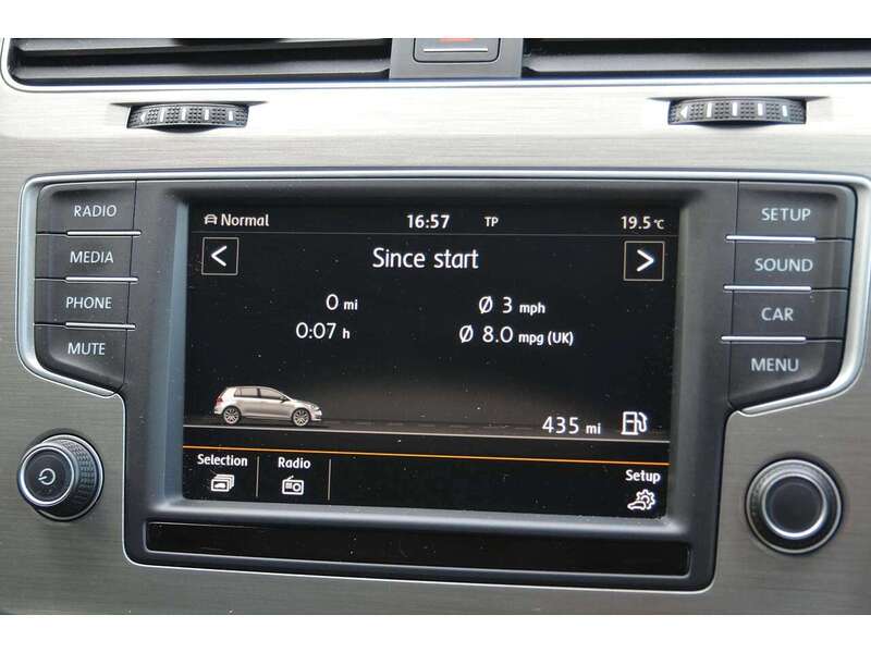 Volkswagen Golf 1.4 TSI BlueMotion Tech Match Hatchback 5dr Petrol Manual Euro 6 (s/s) (125 ps) | 1 - U11103