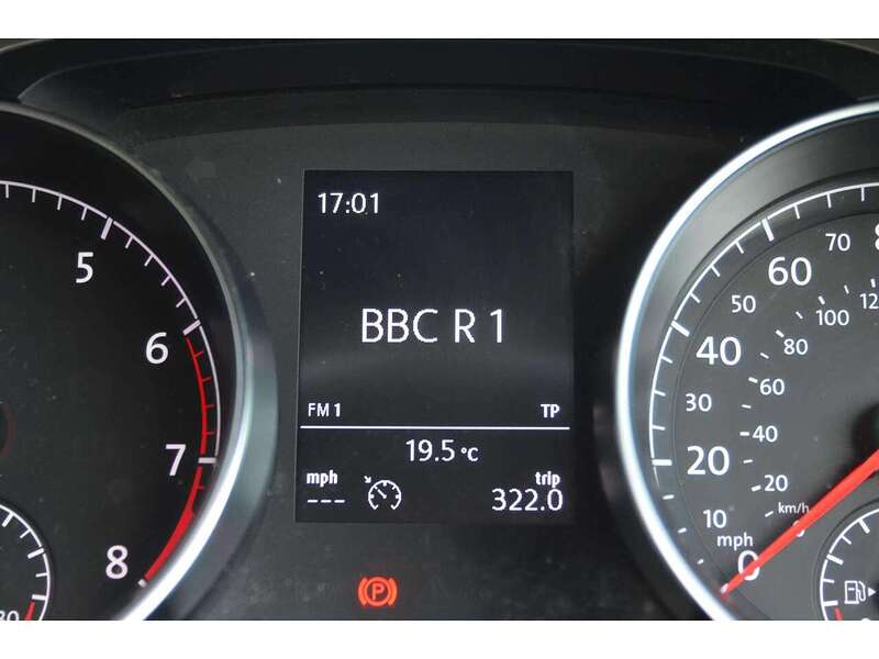 Volkswagen Golf 1.4 TSI BlueMotion Tech Match Hatchback 5dr Petrol Manual Euro 6 (s/s) (125 ps) | 1 - U11103