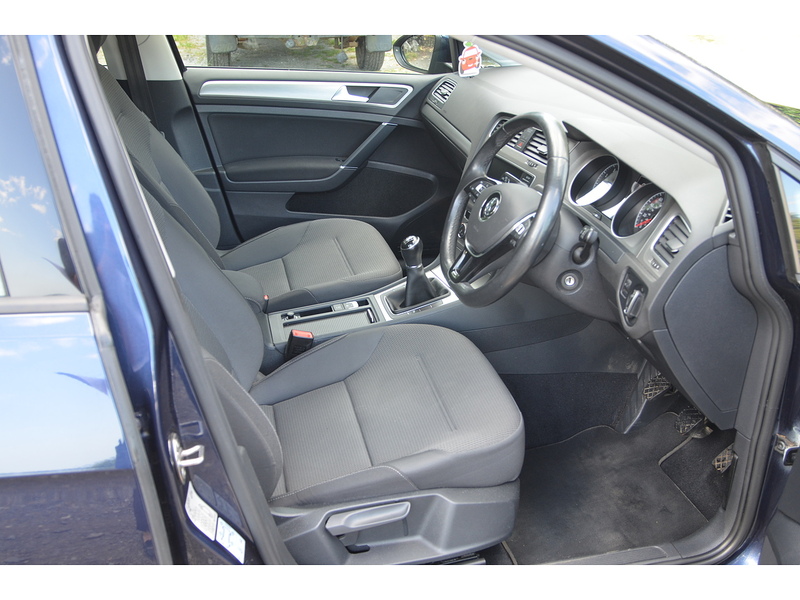 Volkswagen Golf 1.4 TSI BlueMotion Tech Match Hatchback 5dr Petrol Manual Euro 6 (s/s) (125 ps) | 1 - U11103