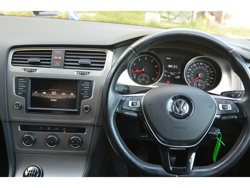 Volkswagen Golf 1.4 TSI BlueMotion Tech Match Hatchback 5dr Petrol Manual Euro 6 (s/s) (125 ps) | 1 - U11103