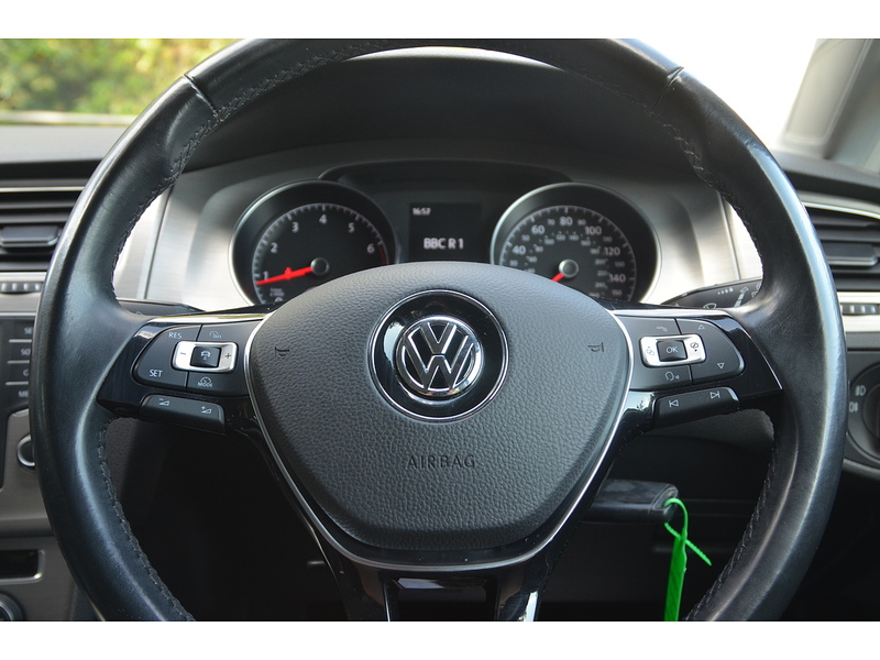 Volkswagen Golf 1.4 TSI BlueMotion Tech Match Hatchback 5dr Petrol Manual Euro 6 (s/s) (125 ps) | 1 - U11103