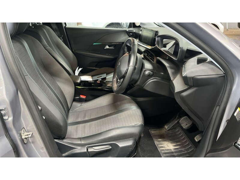 Peugeot E-208 50kWh Allure Premium Hatchback 5dr Electric Auto (7kW Charger) (136 ps) | PRIVACY|R/CAM|1 OWNER|VAT - U11108