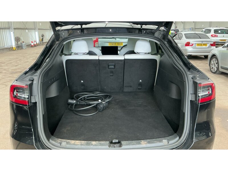 Tesla Model Y (Dual Motor) Long Range SUV 5dr Electric Auto 4WDE (384 bhp) | WHITE LEATHER|PAN ROOF|PRIVACY - U11114