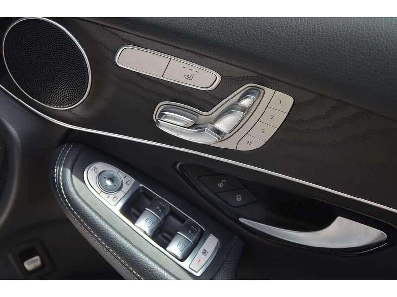 Mercedes-Benz GLC 2.1 GLC220d AMG Line (Premium) SUV 5dr Diesel G-Tronic 4MATIC Euro 6 (s/s) (170 ps) | PAN - U11118