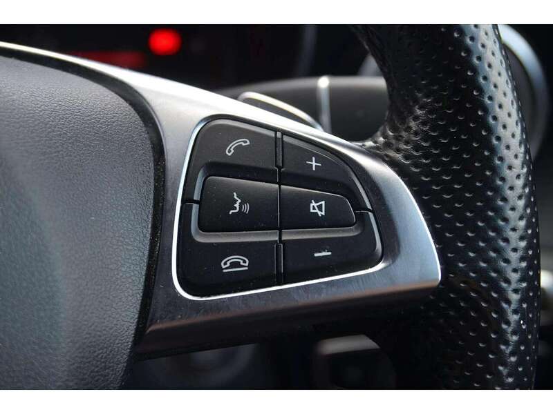 Mercedes-Benz GLC 2.1 GLC220d AMG Line (Premium) SUV 5dr Diesel G-Tronic 4MATIC Euro 6 (s/s) (170 ps) | PAN - U11118