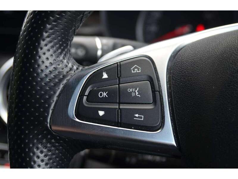 Mercedes-Benz GLC 2.1 GLC220d AMG Line (Premium) SUV 5dr Diesel G-Tronic 4MATIC Euro 6 (s/s) (170 ps) | PAN - U11118