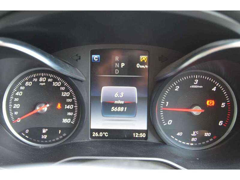 Mercedes-Benz GLC 2.1 GLC220d AMG Line (Premium) SUV 5dr Diesel G-Tronic 4MATIC Euro 6 (s/s) (170 ps) | PAN - U11118