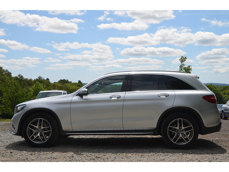 Mercedes-Benz GLC 2.1 GLC220d AMG Line (Premium) SUV 5dr Diesel G-Tronic 4MATIC Euro 6 (s/s) (170 ps) | PAN - U11118
