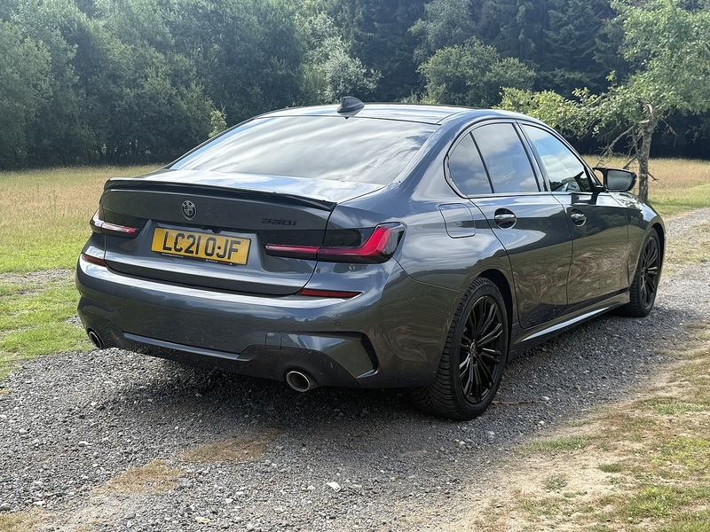 BMW 3 Series 330I M Sport - U11119
