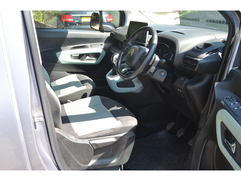 Citroen Berlingo 1.5 BlueHDi Flair XL MPV 5dr Diesel Manual Euro 6 (100 ps) | 6 SEATS|FSH|TOW BAR|P/SENSORS - U11120